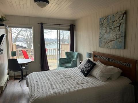 Merland Park Minnow Motel Picton Exterior photo